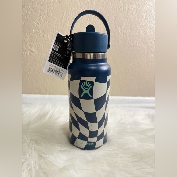 Limited Edition Hydro Flask bottle with Flex Straw Cap in a checkered pattern. - Picture 2 of 8